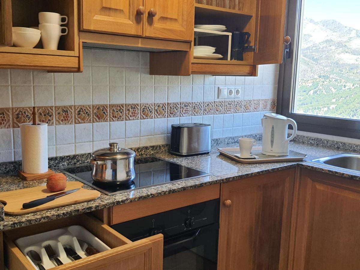 Apartamentos Serrella - Rural Guadalest Benimantell Eksteriør bilde