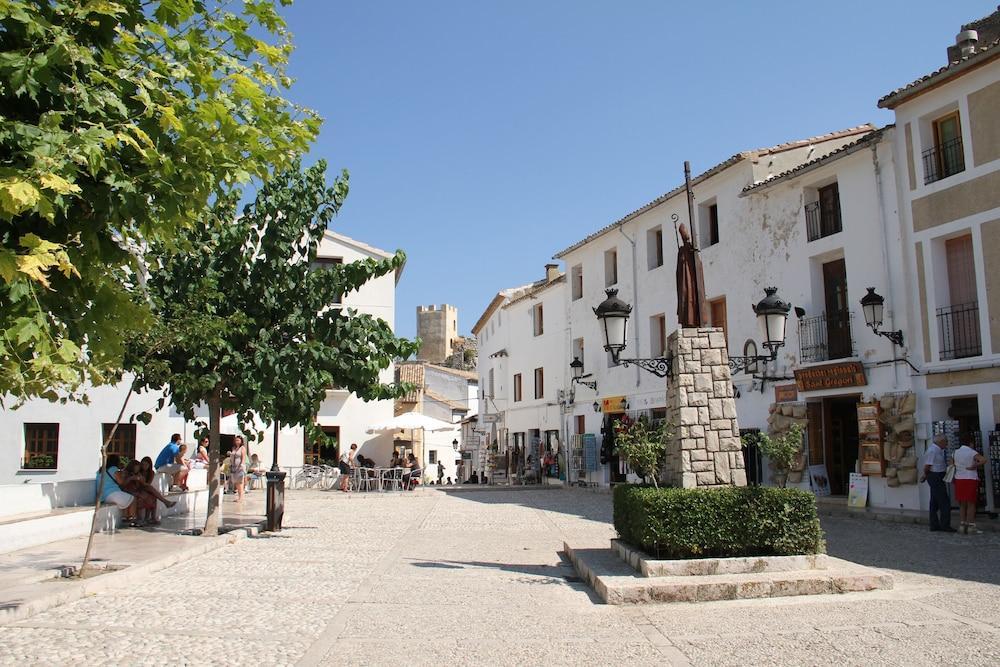 Apartamentos Serrella - Rural Guadalest Benimantell Eksteriør bilde